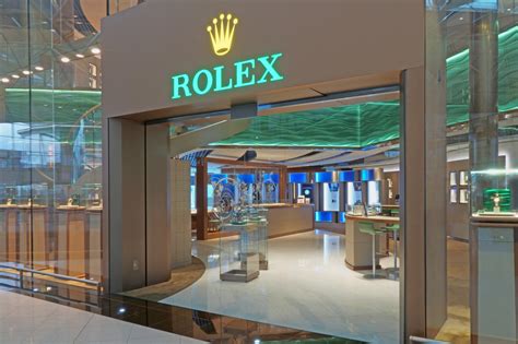 rolex ha acquistato bucherer|rolex buys watch dealers.